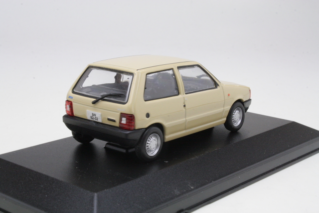 Fiat Uno 45 1987, beige