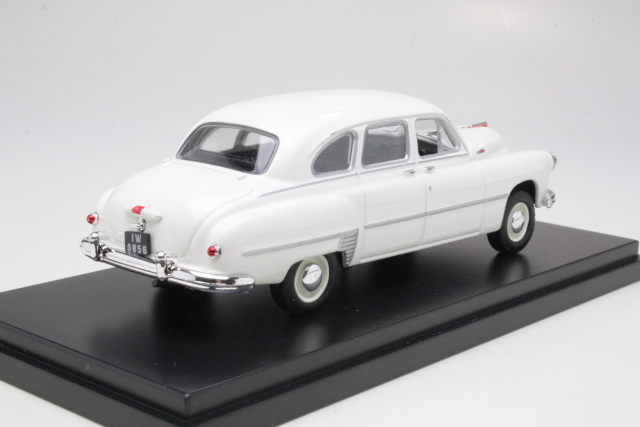 GAZ 12 ZIM 1952, valkoinen