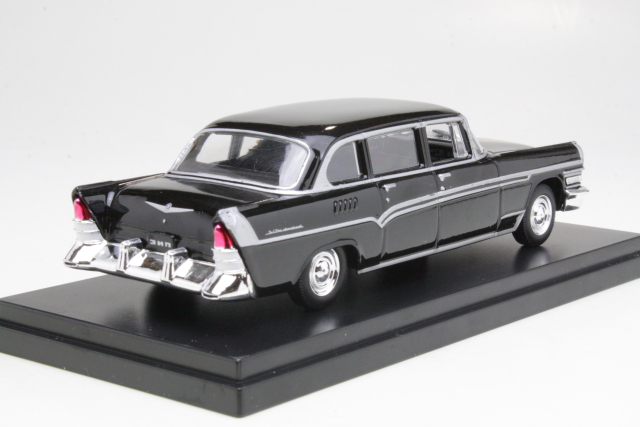 GAZ 13 Tschaika 1959, black