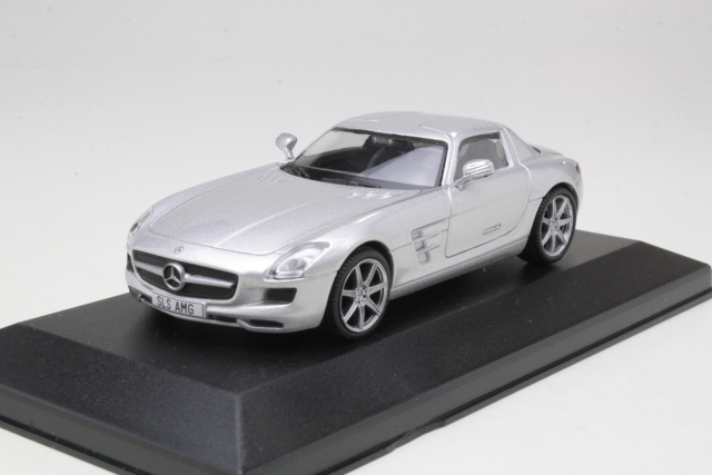 Mercedes SLS AMG (C197), silver - Click Image to Close