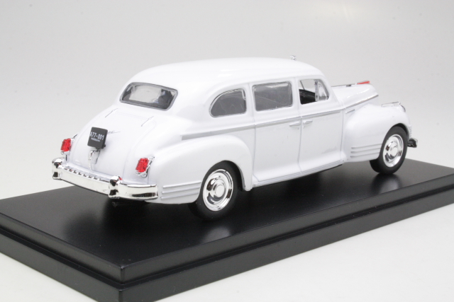 ZIS 110 1946, white