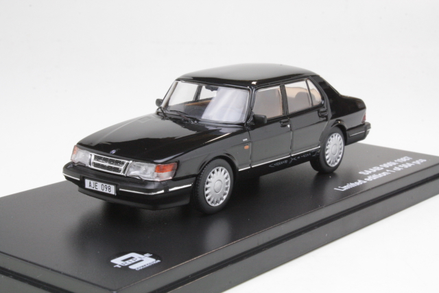 Saab 900i 1987, black