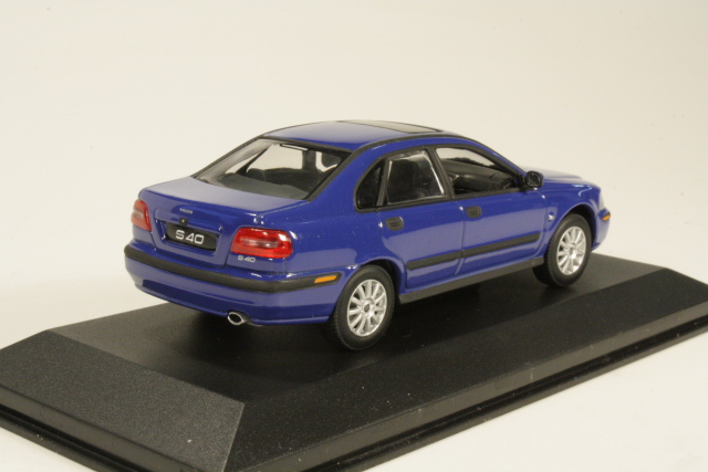 Volvo S40 2000, blue