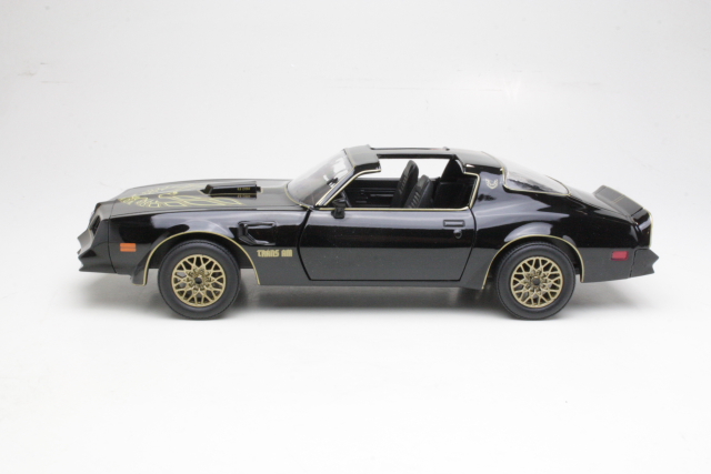 Pontiac Firebird Trans Am 1977 "Smokey and the Bandit"