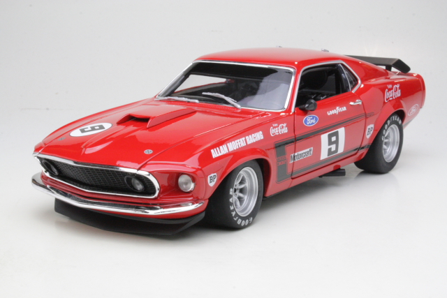 Ford Mustang Boss 302, Trans Am 1969, A.Moffat, no.9 - Sulje napsauttamalla kuva