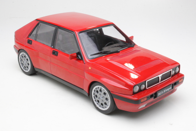 Lancia Delta HF Integrale 16V 1989, punainen