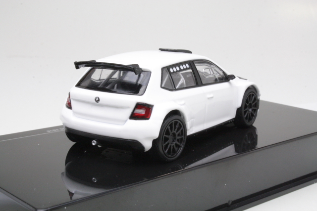 Skoda Fabia R5 2016 "Rally Spec", valkoinen