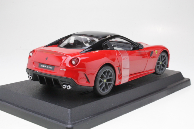 Ferrari 599 GTO, punainen/musta