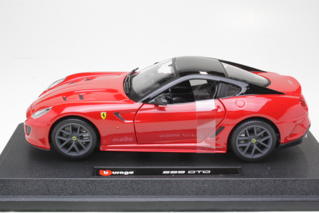 Ferrari 599 GTO, punainen/musta