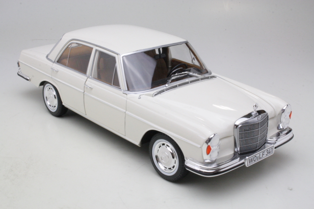Mercedes 280SE (w108) 1969, ivory - Click Image to Close