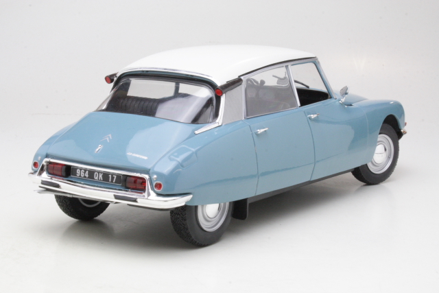 Citroen DS Special 1972, sininen - Sulje napsauttamalla kuva