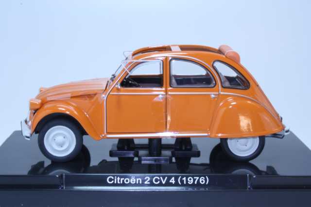 Citroen 2CV 4 1976, oranssi - Sulje napsauttamalla kuva