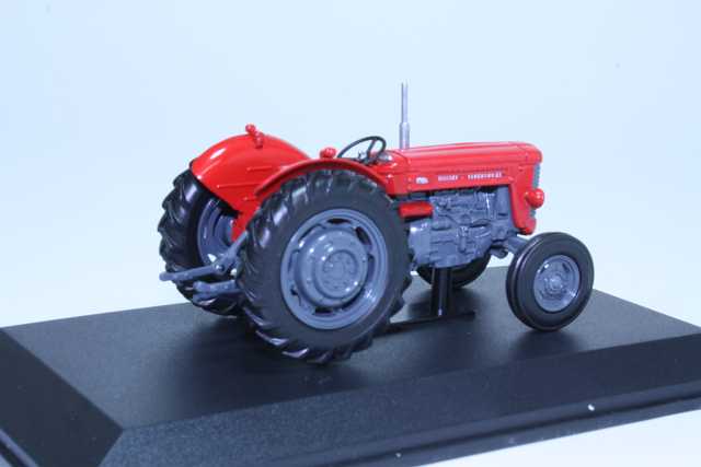 Massey Ferguson 65 1959, red