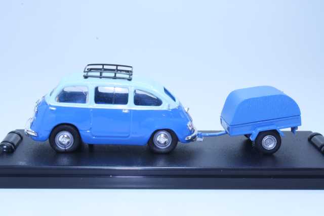 Fiat 600 Multipla ja perävaunu "Gillette"