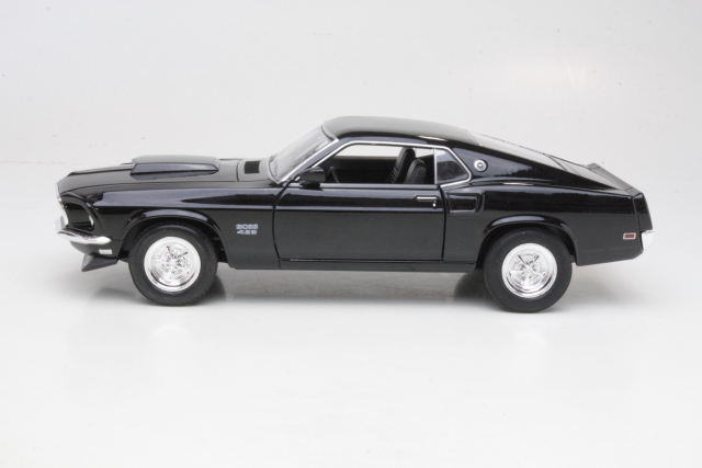 Ford Mustang Boss 429 1969, musta