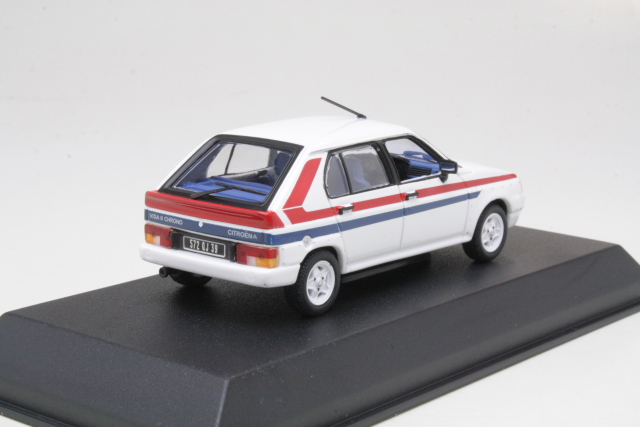 Citroen Visa II Chrono 1982, valkoinen