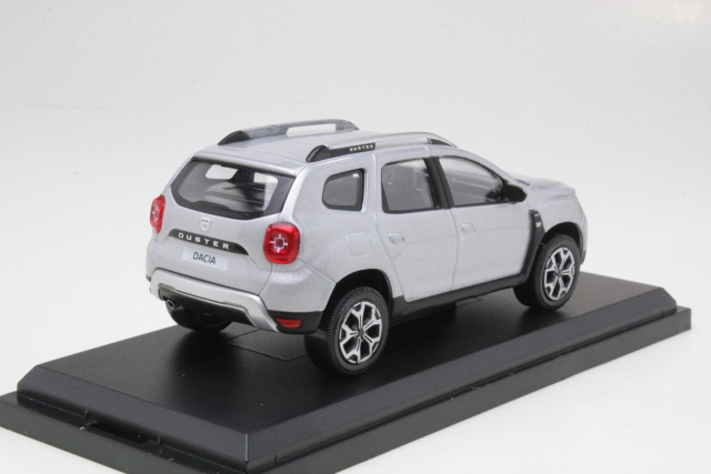 Dacia Duster 2018, silver - Click Image to Close