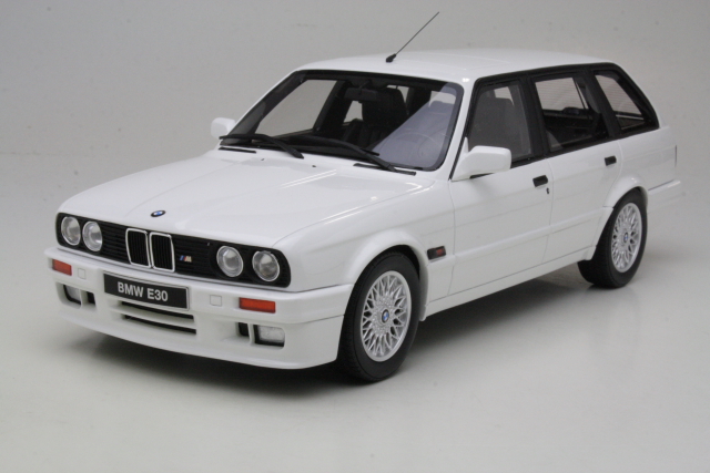 BMW 325i Touring M Pack (e30) 1991, valkoinen