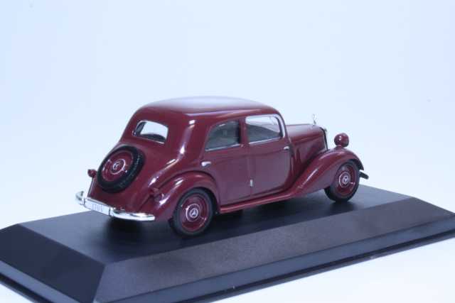 Mercedes 170V Limousine (w136) 1949, tummanpunainen