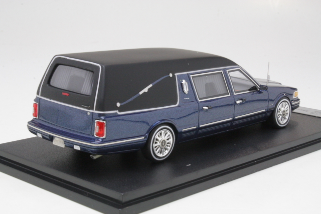 Lincoln Towncar Hearse 1997, sininen - Sulje napsauttamalla kuva