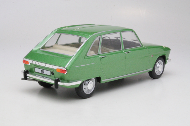 Renault 16 1965, vihreä
