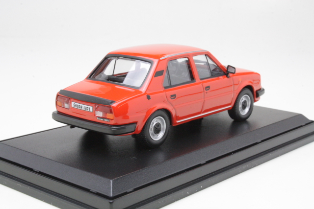 Skoda 120L 1984, red