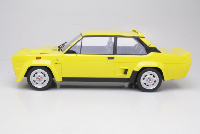 Fiat 131 Abarth Stradale 1976, keltainen - Sulje napsauttamalla kuva