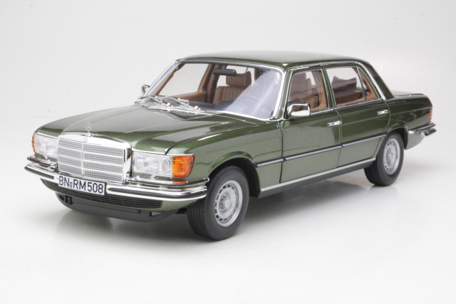 Mercedes 450SEL 6.9 1976, vihreä - Sulje napsauttamalla kuva