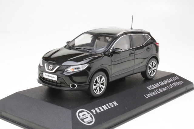 Nissan Qashqai 2014, black