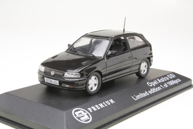 Opel Astra GSi 1992, black