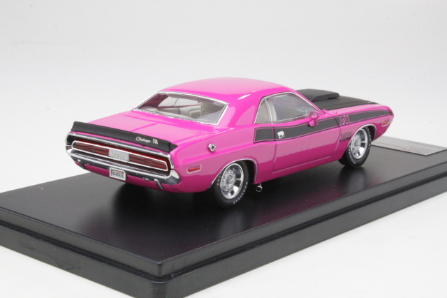 Dodge Challenger T/A 1970, pinkki/musta
