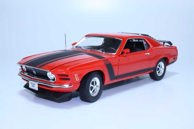 Ford Mustang Boss 302 1970, punainen - Sulje napsauttamalla kuva