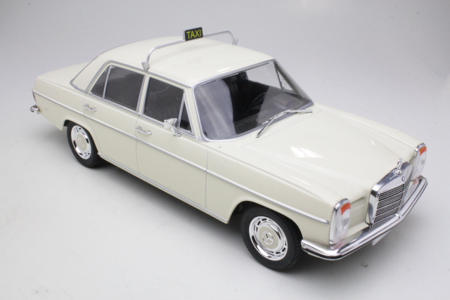 Mercedes 220D (W115) 1973, beige "Taxi"