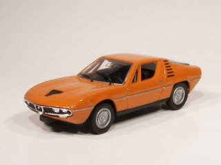 Alfa Romeo Montreal Coupe 1970, oranssi