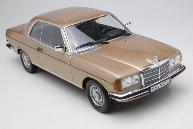 Mercedes 280CE 1980 (C123), kulta - Sulje napsauttamalla kuva