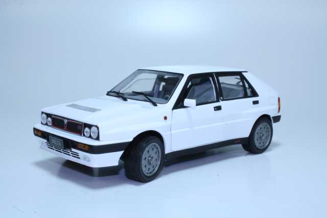 Lancia Delta HF Integrale 16V 1990, white