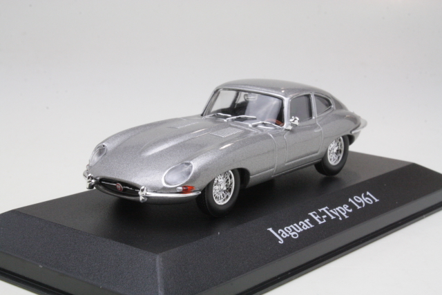 Jaguar E-Type Coupe 1961, silver - Click Image to Close