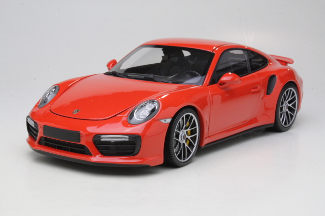 Porsche 911 Turbo S 2016, oranssi