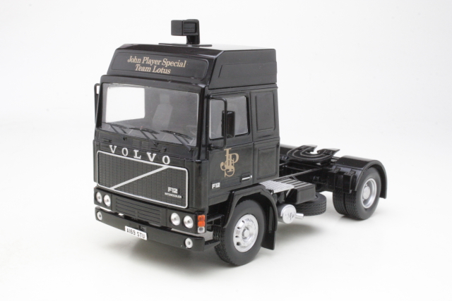 Volvo F12 1981 "John Player Special"