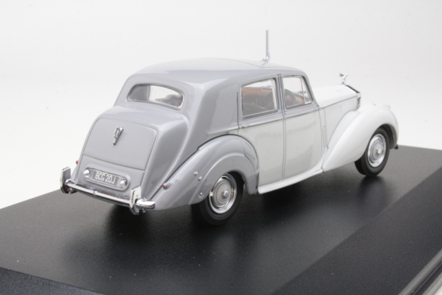 Rolls Royce Silver Dawn, harmaa
