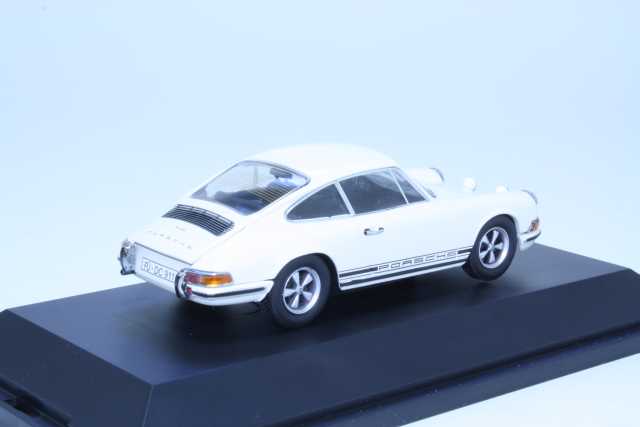 Porsche 911S, valkoinen