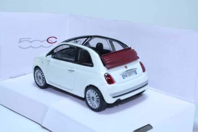 Fiat 500C Cabriolet 2009, white