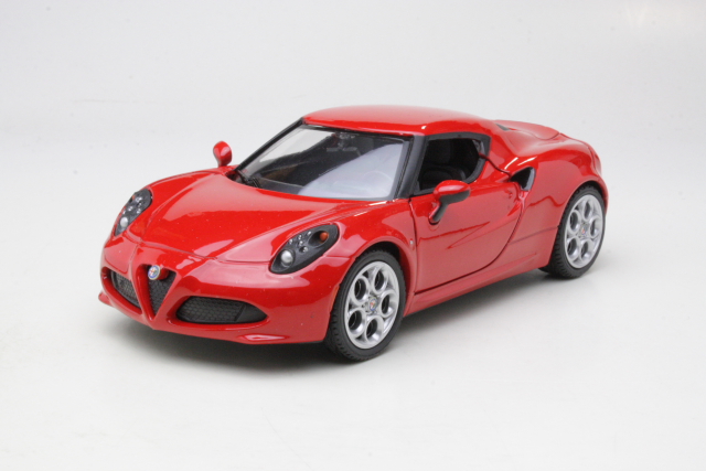 Alfa Romeo 4C, red