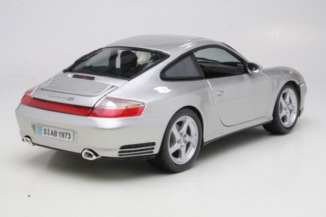 Porsche 911 (996) Carrera 4S 1999, hopea