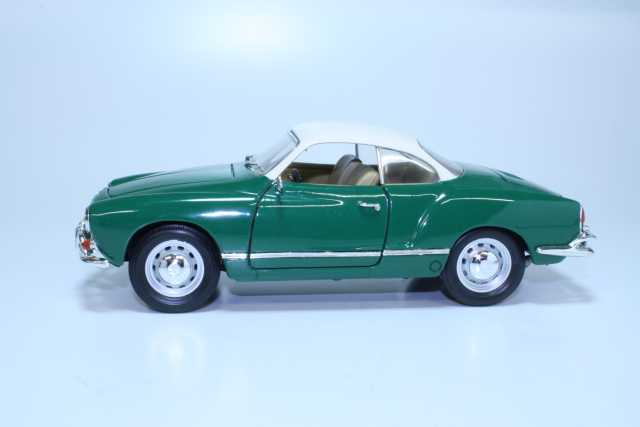 VW Karmann Ghia 1966, green