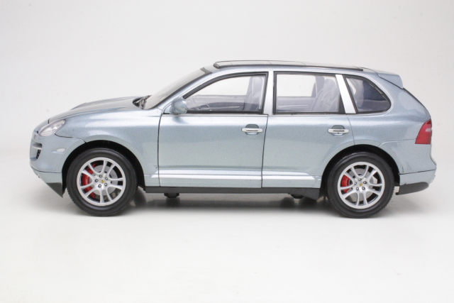 Porsche Cayenne 2008, vaaleansininen - Sulje napsauttamalla kuva