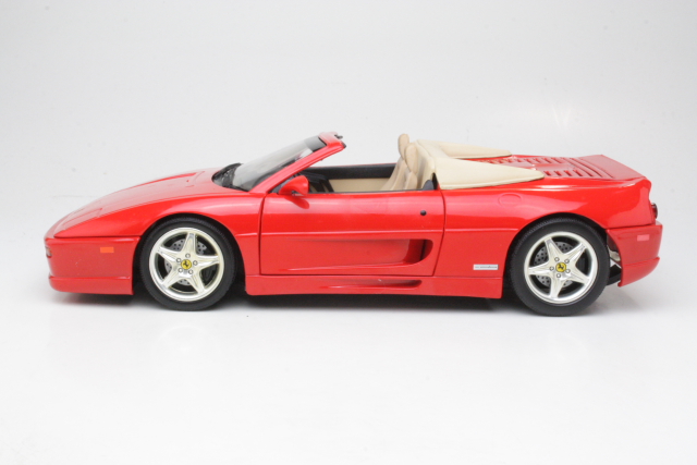 Ferrari F355 Spider 1994, punainen - Sulje napsauttamalla kuva