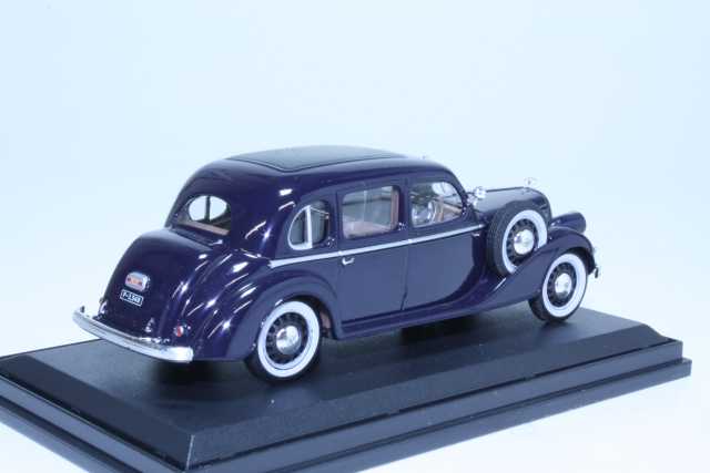 Skoda Suberb 913 1938, tummansininen