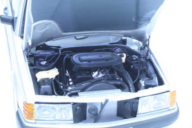 Mercedes 190E (w201) 1990, hopea