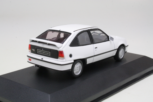 Opel Kadett E GSi, valkoinen